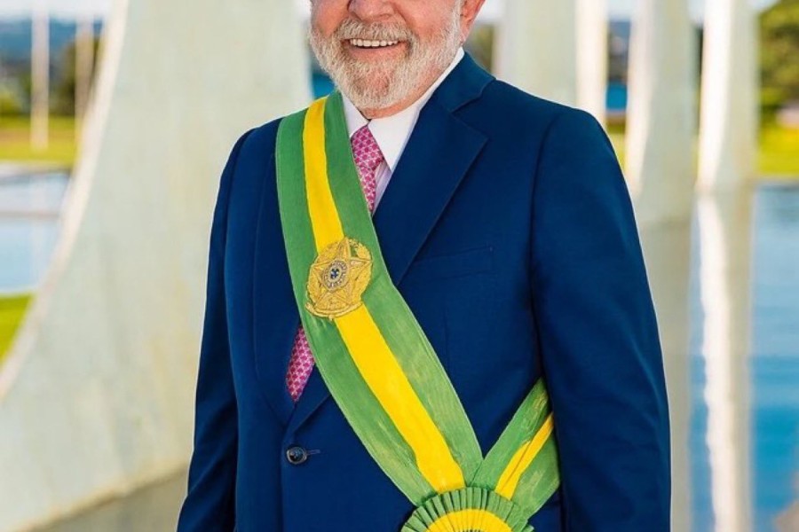 Lula ganó en Brasil y frenó el avance de la derecha